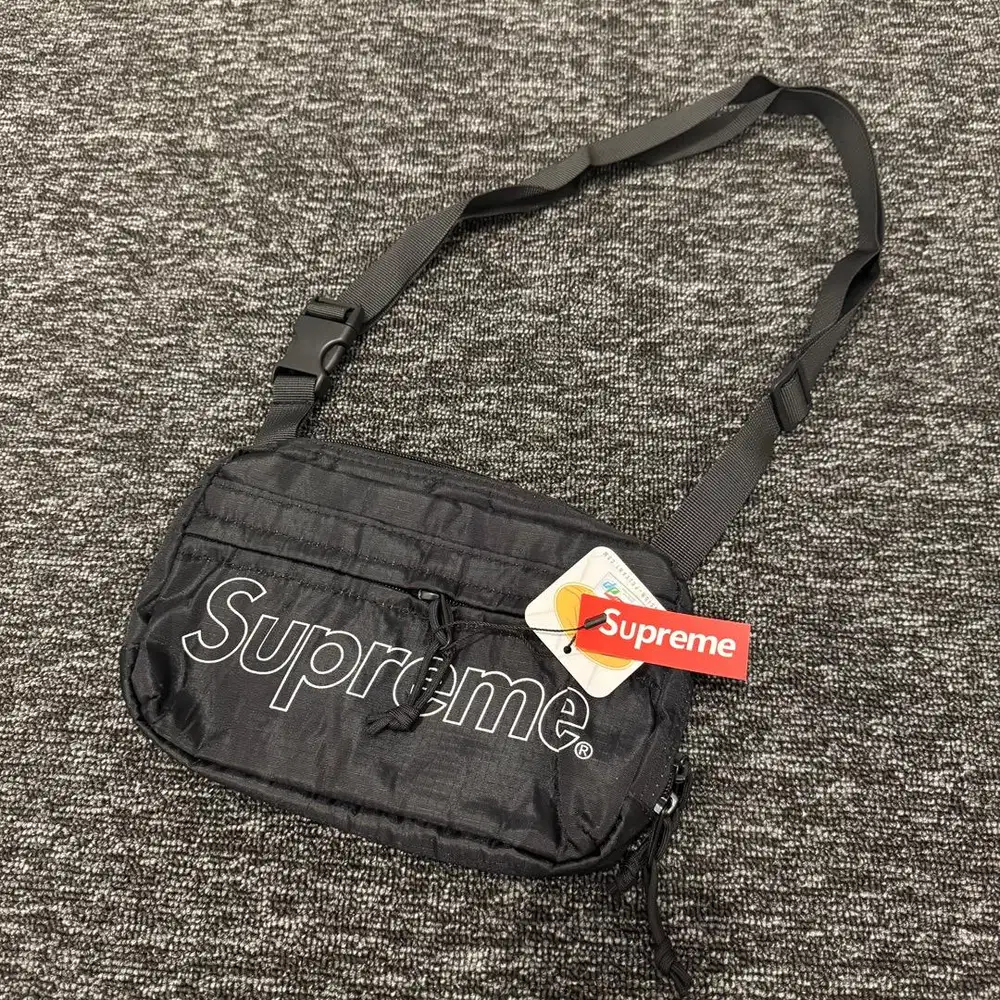 Tas Selempang Mini Supreme Import