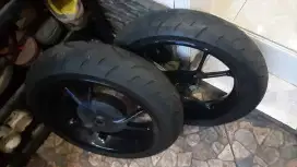 Ban dan velk Aerox
