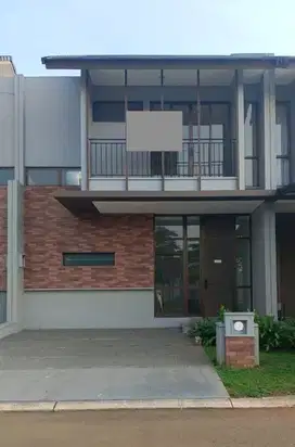Rumah Baru 2 Lantai Ready Stock di Suvarna Sutera Free DP Free AJB