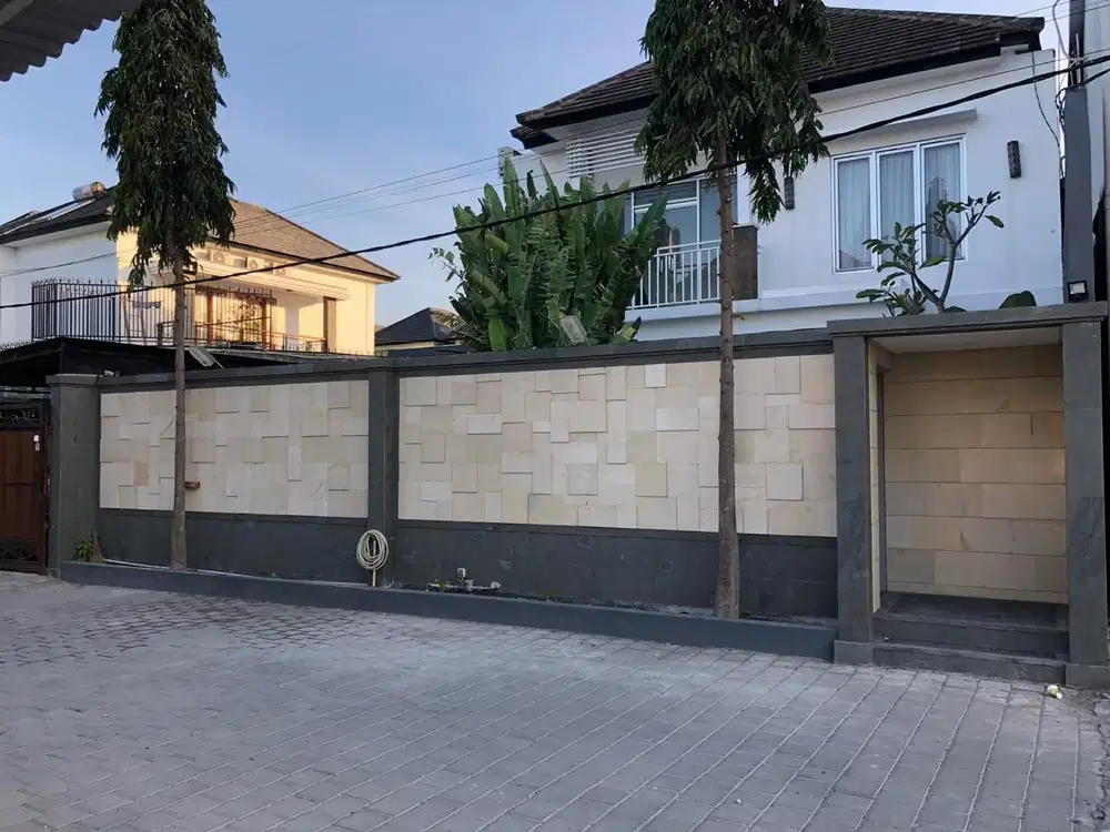 DIJUAL VILLA BARU MODERN MINIMALIS LANTAI 2
