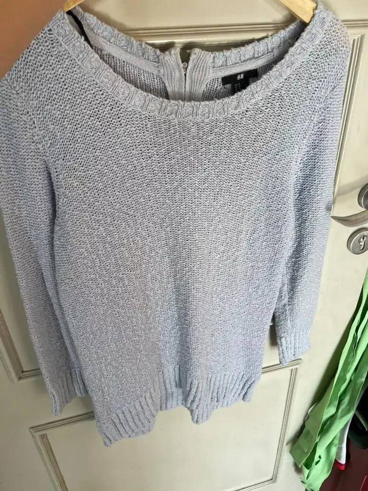 Baju Rajut H&M Light Blue