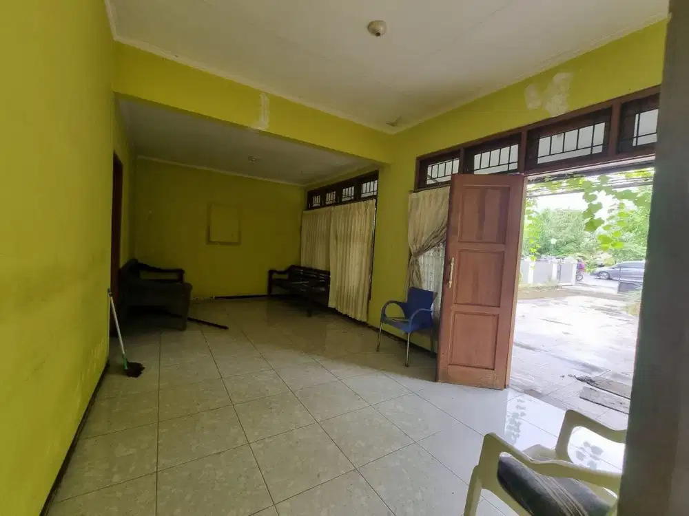 Rumah pinggir jalan raya Manahan solo kota hitung tanah - 5