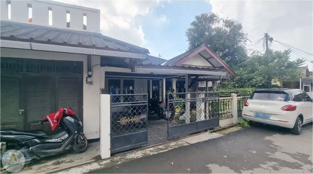 rumah di cisaranten hook siap huni