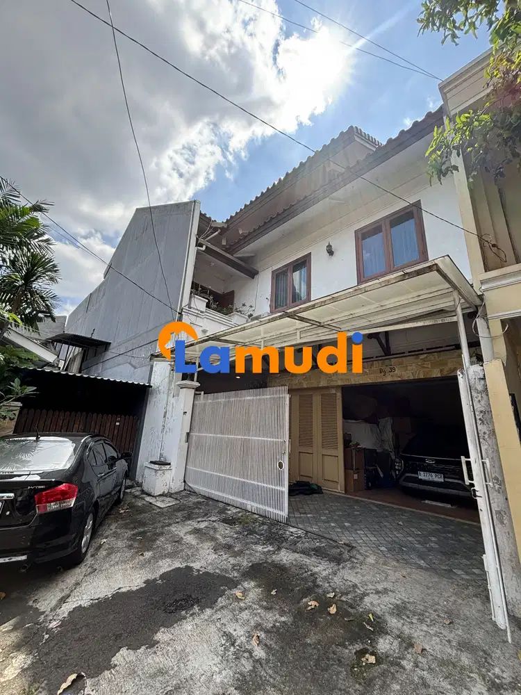 Dijual Rumah 2,5 lt 8 x 26 m2 di Puri Indah ada 4 kt 3 km siap huni!!