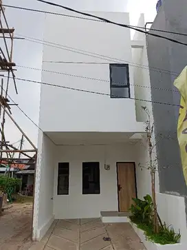 Rumah 2 Lantai Type Soho Di Ciracas Jaktim,5 Menit Ke Stasiun LRT