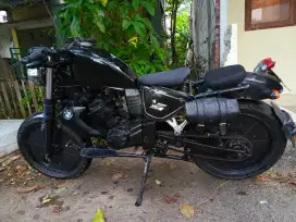 Motor custom bomber