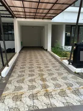 DIJUAL TURUN HARGA RUMAH CLUSTER SERENADE LAKE GADING SERPONG