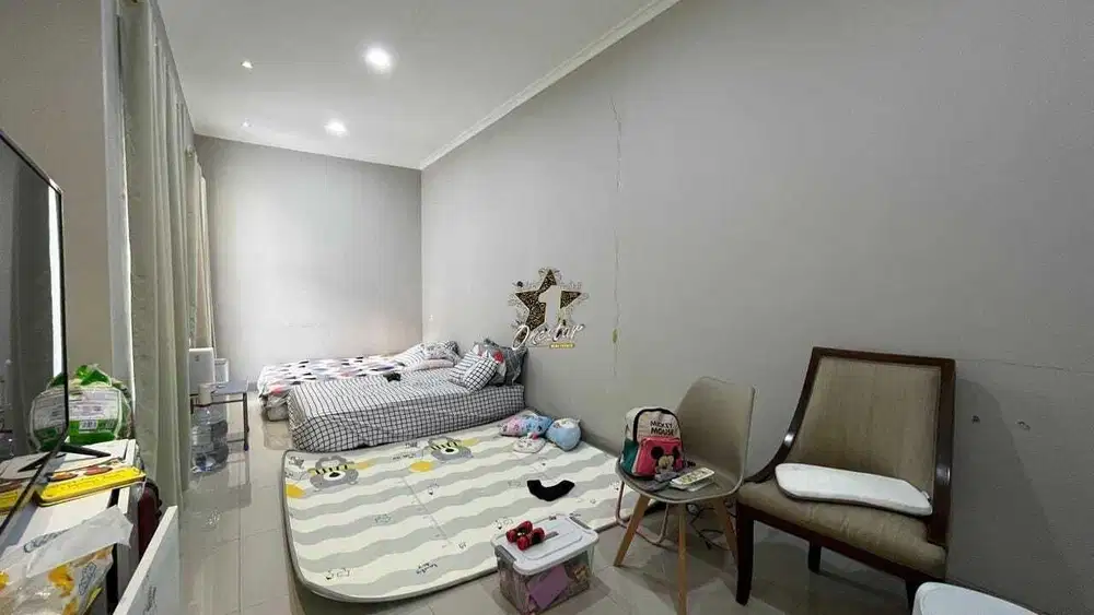 Dijual Rumah Full Bangunan di Springs Gading Serpong