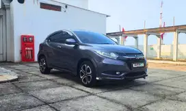 Honda HRV 1.8 Prestige CVT Abu abu Low KM