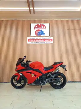 NINJA 250 FI 2015. KM LOW, CASH ONLY, CC,