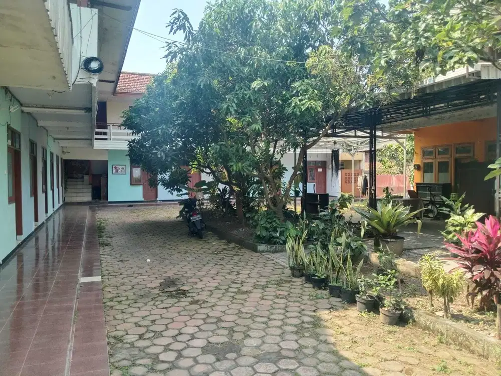 USAHA KOS KOSAN BORONGAN ADA 15 KAMAR LOWOKWARU STRATEGIS