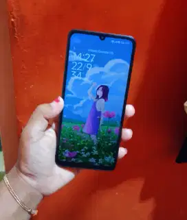 Redmi 13c ram 6+6/128 Nomines