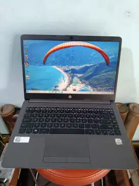 Laptop Hp Core i5 gen 10, cocok untuk design dan editing serta gaming