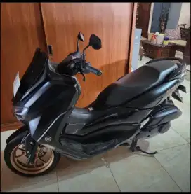 Nmax new b6h hitam doff 2022 Mulus Gbm