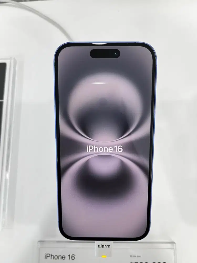 iPhone 16 128GB