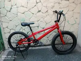 Jual cepat sepeda BMX UK 20 kondisi normal siap gowes minus pemakaian