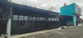 Dijual Rumah Siap Huni Ada Furniture Belakang Kampus Kedokteran UNSUD