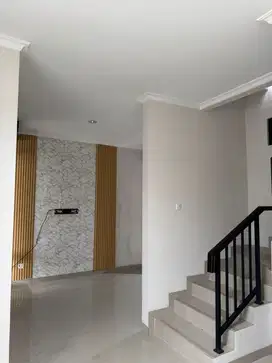 DIJUAL RUMAH BARU 2 LANTAI DI METLAND TRANSYOGI, TURUN HARGA!
