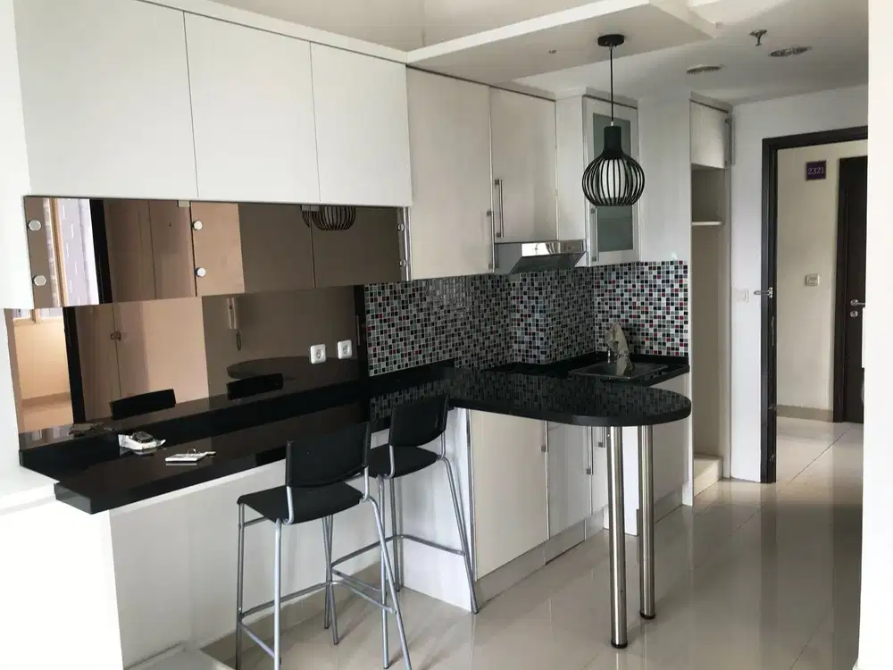 Jual CEPAT Apartemen Westmark Tanjung Duren - 2 Bedroom uk. 50 m2