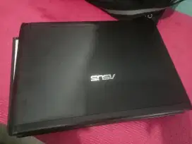 Asus U36s Core i3 Ram 4Gb HDD 500gb .