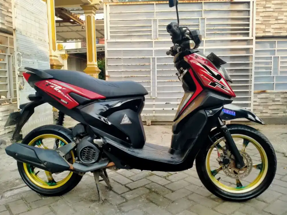 Xride 125 lengkap motor sehat walafiat keterangan detail dibawah
