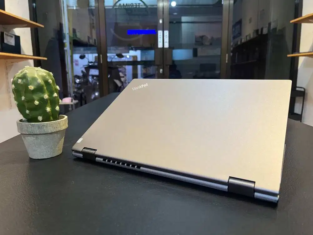 LAPTOP LENOVO THINKPAD L13YOGA// TOUCHSCREEN  CORE i5GEN11