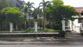 Dijual Rumah Mewah Siap Pakai Lokasi Jalan Utama Papandayan Semarang