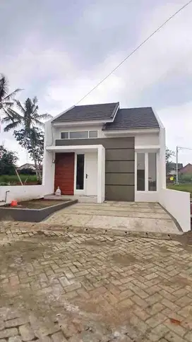 rumah daeeah pakis dekat bandara