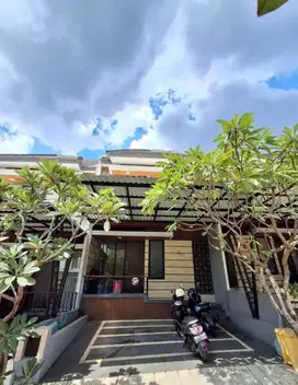Rumah Terawat 14 Menit ke RS Sari Asih Bintaro 3 KT Siap Huni J-37429