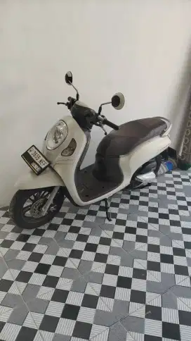 Scoopy Prestige 2023 keyless
