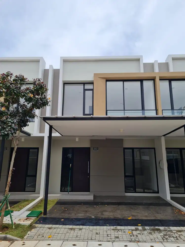 Disewa murah Rumah PIK MIle 6x10 2+1BR semi furnish min 2thn