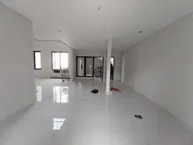 DIJUAL RUMAH RENOVASI TOTAL DI KOTA WISATA, DEKAT MAL