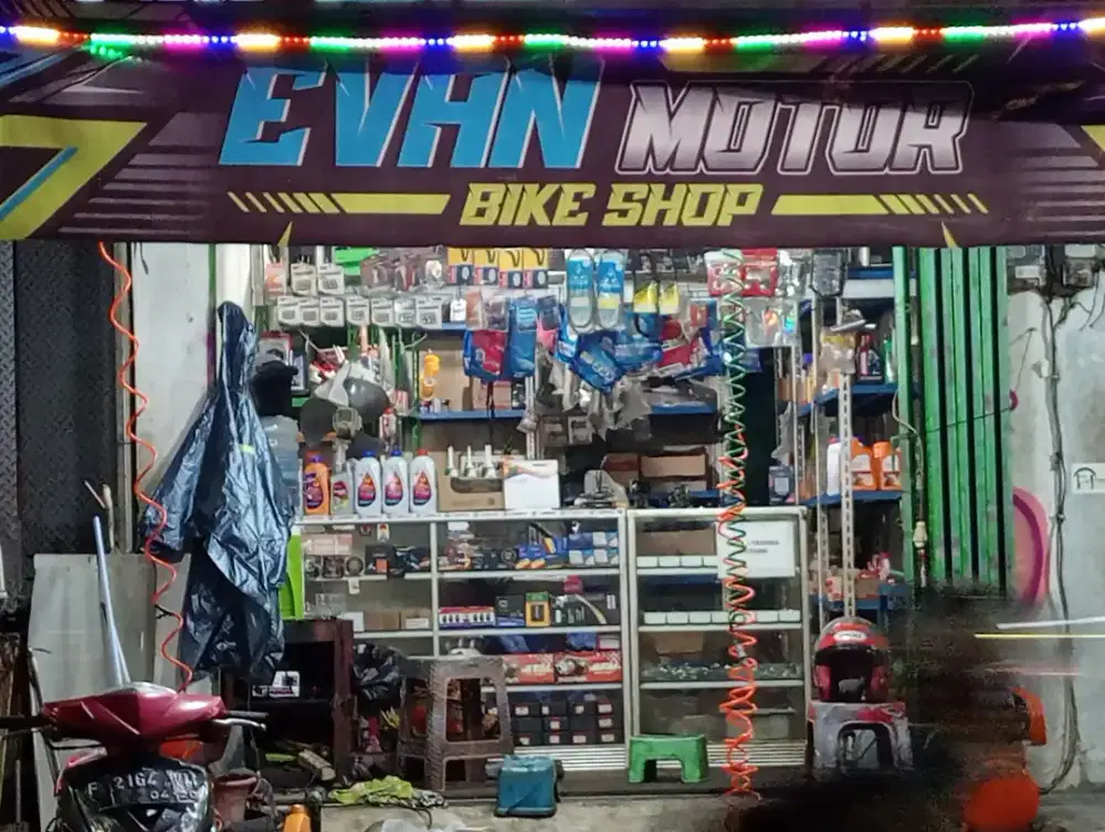 dibutuhkan mekanik motor berpengalaman
