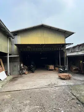 Dijual Gudang Dan Tanah Jauh Dibawa Harga Pasar