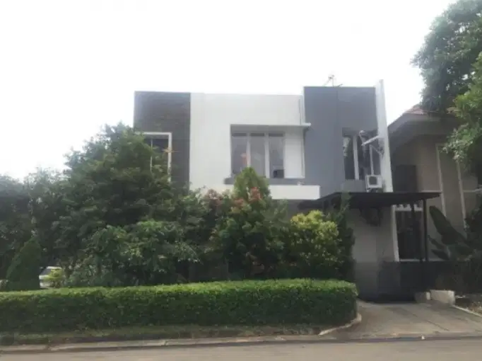 Dijual rumah cantik posisi hook di Metro Marina Ancol