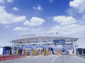 DIJUAL RUMAH DEPAN TAMAN DI KOTA WISATA, DEKAT TOL