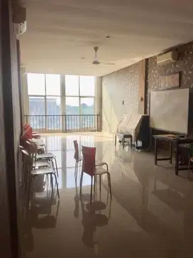 DIJUAL .RUKO 3 LANTAI DI PINGGIR JALAN RAYA KRANGGAN!