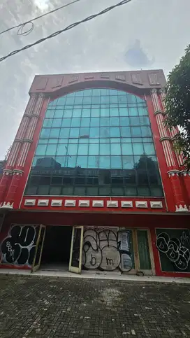 Dijual mini building siaphuni di jalan Prof. DR. Satrio