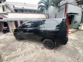 Toyota Kijang Innova 2007 Bensin