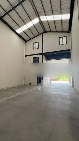 Gudang Warehouse premium