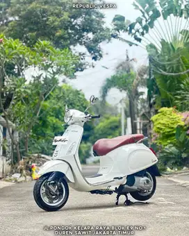 TERMURAH PIAGGIO VESPA PRIMAVERA 150 3V TH 2014 Warna Putih Perfect