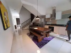 Disewakan Rumah Minimalis Full Furnish di Setra Duta Bandung