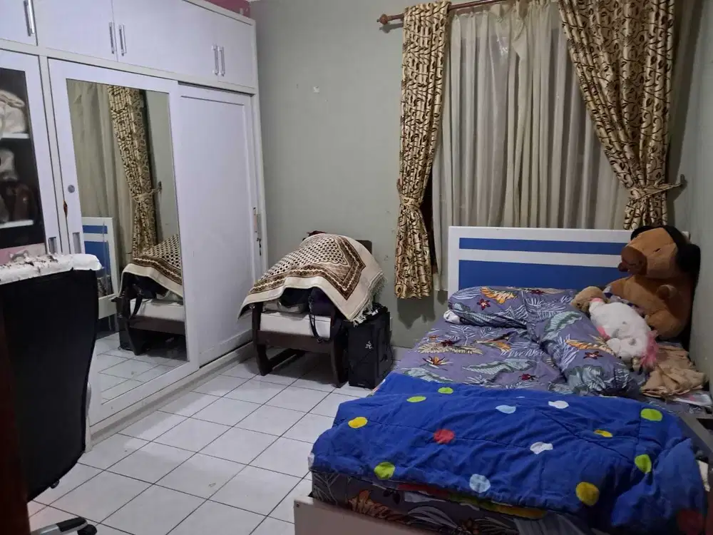 Dijual Cepat Butuh Uang Rumah Siap Huni di Turangga