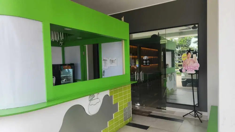 DIjual Ruko Hadap Danau Summarecon Gading Serpong