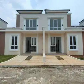461 Rumah Ready Stock Konsep Mezanine Free Biaya di Kalibaru, Cilodong