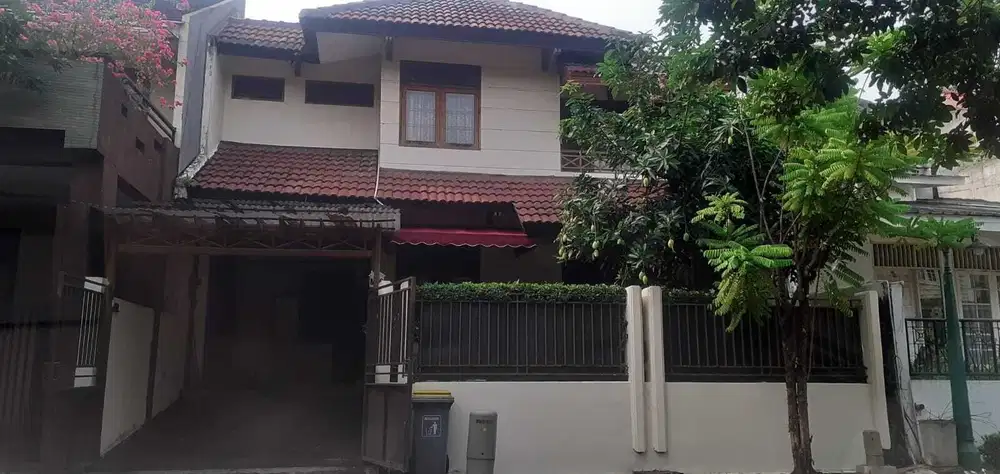 IDR329 Rumah Siap Huni 2 Lt Dalam Perumahan di Rempoa, Tangsel