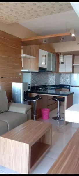 Disewakan bulanan/tahunan apartemen puncak bukit golf surabaya.