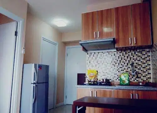 GREEN PRAMUKA APARTEMEN 2 KAMAR FURNIS ATAS MALL GPS TAHUNAN