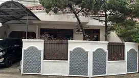 DISEWAKAN SEGERA..! RUMAH BESAR BEBAS BANJIR DUREN SAWIT - JAKTIM
