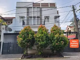 RUMAH MEWAH FRESH SIAP HUNI DEKAT PINTU TOL BINTARA